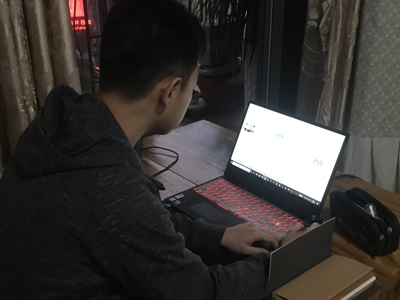 C:\Users\Administrator\Desktop\2.jpg